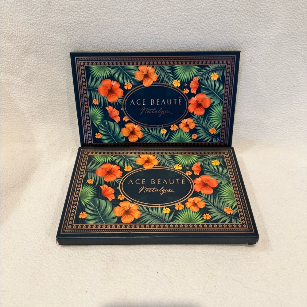 Ace Beaute Nostalgia Palette Tropical Vibes Eyeshadow